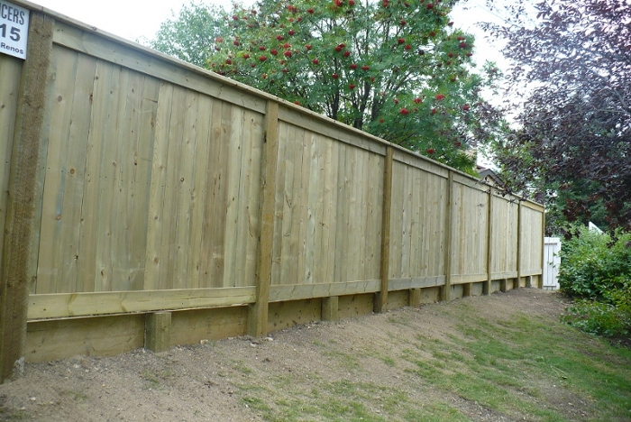 Capped Fence